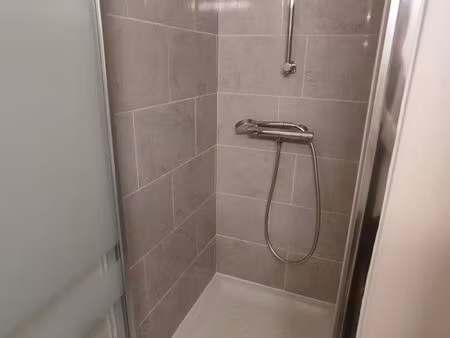 studio t1 - 17.62 m2 - le port marly (rer c)