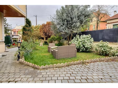 centre-ville - maison 5 pièces 116m² + jardin + stationnement