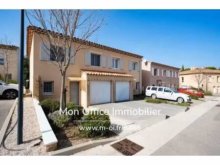 référence : 6466-pel. - maison récente 4 pièces avec jardin  piscine et pergola – quartier