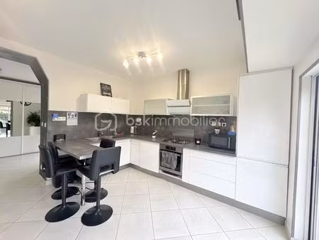 maison de 120 m² à templemars