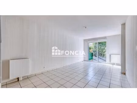 t3 résidence 2015 avec jardin et parking en sous-sol