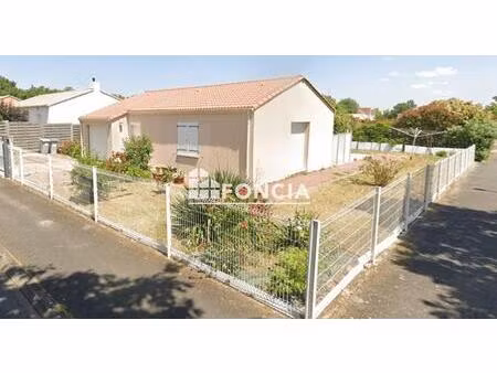 le pellerin / chêne vert : maison t4 de plain-pied de 102 m2 avec 3 chambres  terrasse  ga