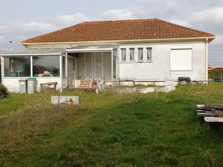 vente maison à saint-léger-les-vignes (44710) : à vendre / 62m² saint-léger-les-vignes