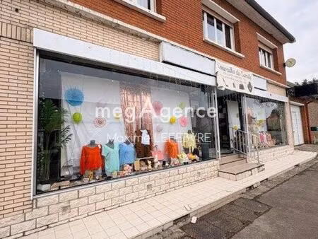 ensemble immobilier de près de 250m2 sur un terrain de 2750m2