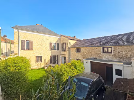 vente maison 6 pièces  142.00m²  oinville