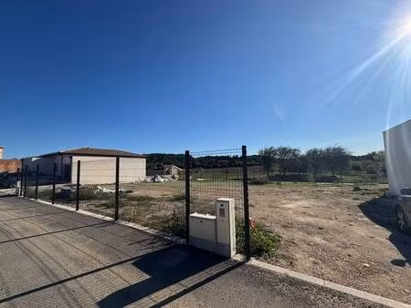 terrain constructible viabilisé à vendre