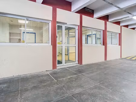 vente bureaux et commerces à concarneau (29900) : à vendre / 155m² concarneau