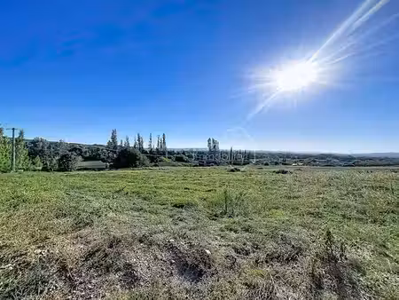 vente terrain 2000 m² à visan (84820)  128 500 €