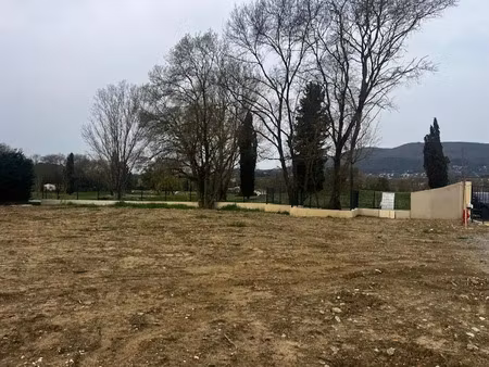 vente terrain 1100 m² à châteauneuf-grasse (06740)  430 000 €