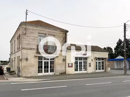 vente locaux professionnels 320 m² à rochefort (17300)  336 000 €
