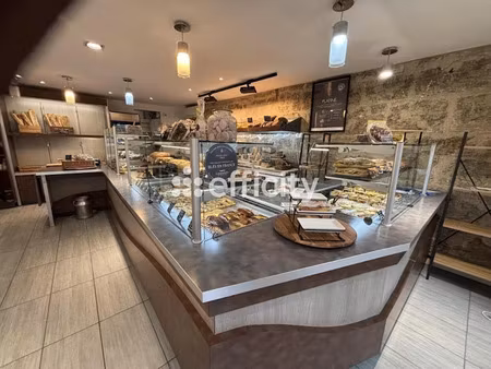 vente locaux professionnels 167 m² à pezenas (34120)  165 000 €