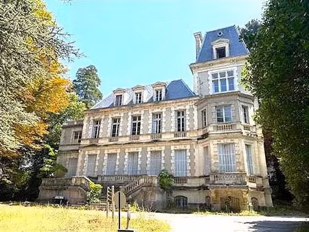 vente château 25 pièces 678 m² à aveze (30120)  900 000 €