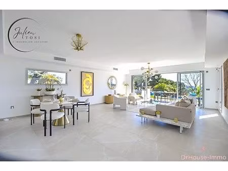 villa contemporaine dexception vue mer panoramique piscine - 4 chambres - parking - antibe