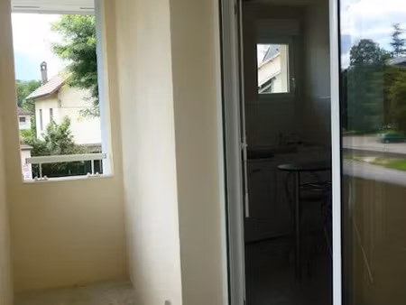 location meublée appartement 1 pièce 20 m² à saint-martin-d'heres (38400)  535 €