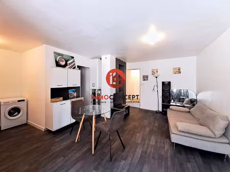 vente immeuble 136 m² roquemaure (30150)