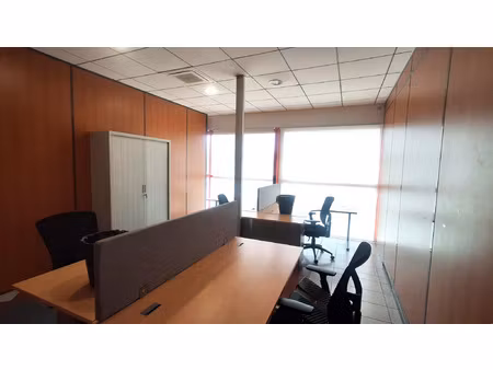 tres beaux bureaux meubles