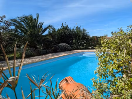 aramon maison 5 chambres  sur parcelle d'environ 1600m²