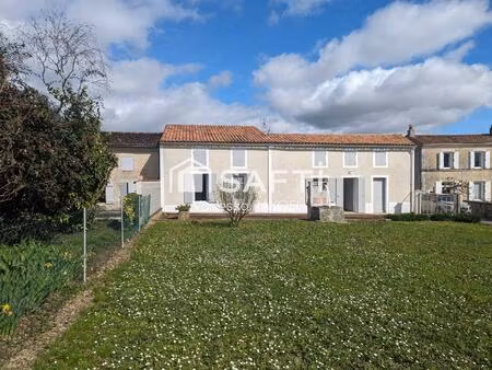 vie de plain-pied  3 chambres jardin 1015 m² + dépendances