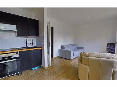 location appartement  m² t-1 à chambourcy  850 €
