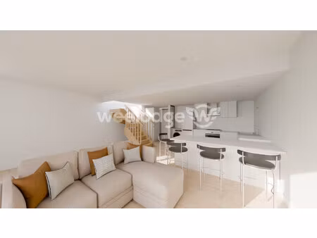 aussonne  duplex t4 avec jardinet – bâtisse de caractère ré