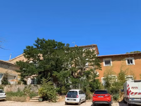 location appartement 3 pièces 100 m² à servian (34290)  819 €