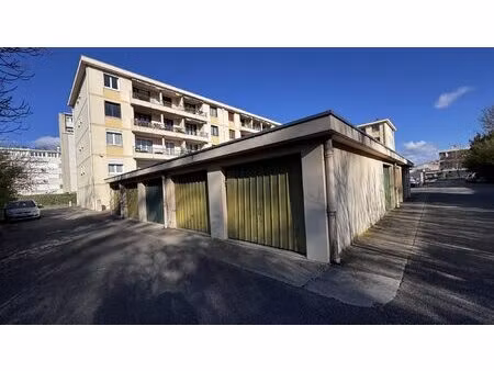 garage parking à vendre avignon