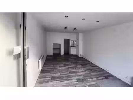 local commercial