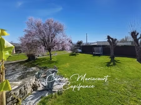 maison familiale 4 chambres avec piscine  grand terrain clos et sous-sol complet – proche 