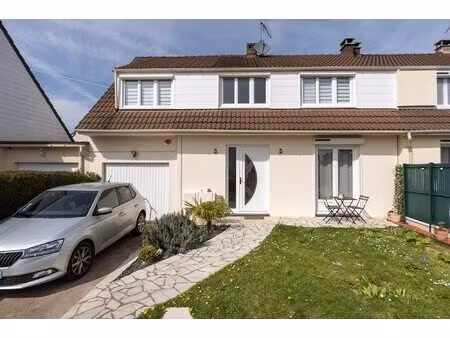 pavillon 4 chambres parfait etat