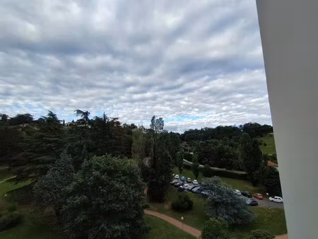 location meublée appartement 3 pièces 59 m² à francheville (69340)  1 020 €