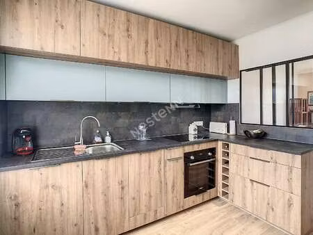 location maison meublé à quimper (29000) : à louer meublé / 74m² quimper