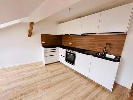 location appartement 3 pièces 41.54 m² à strasbourg (67000)  819 €