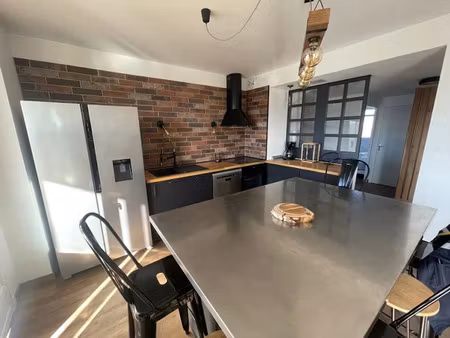 location meublée appartement 3 pièces 62 m² à bourg-les-valence (26500)  950 €