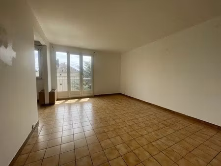 location appartement 4 pièces 66.9 m² à taverny (95150)  971 €