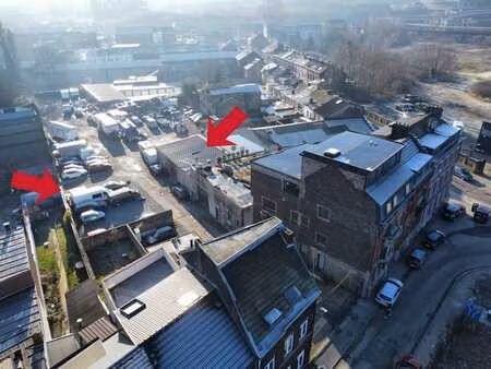 opportunité ! entrepôt + parkings idéalement situé à seraing