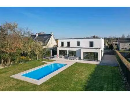 villa contemporaine - 6 ch / 4 sdb - piscine - peb a