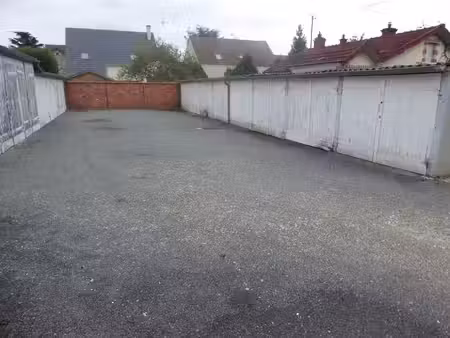 location parking à franconville (95130)  105 €