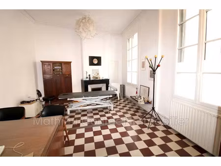 location locaux professionnels 45.15 m² à nimes (30000)  775 €