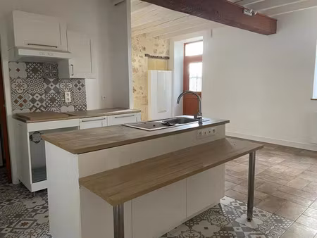 location maison 3 pièces 59.57 m² à créon (33670)  797 €