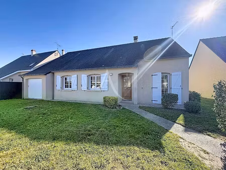 location maison 4 pièces 108.07 m² à saumur (49400)  895 €