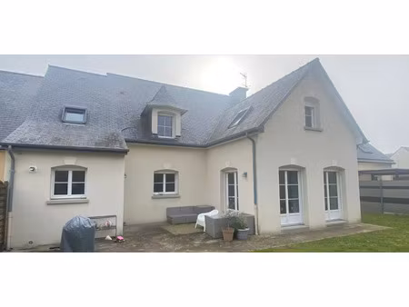 location maison 6 pièces 180 m² à orgeres (35230)  1 392 €