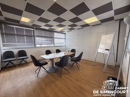 location locaux professionnels 386.7 m² à amiens (80000)  5 850 €