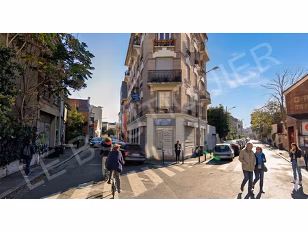 location locaux professionnels 30 m² à montreuil (93100)  12 500 €