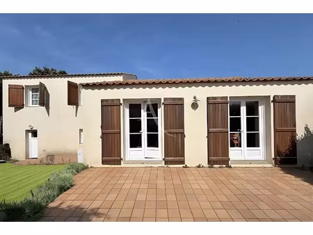 vente maison à la guérinière (85680) : à vendre / 91m² la guérinière