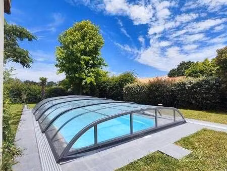 vente maison piscine à haute-goulaine (44115) : à vendre piscine / 186m² haute-goulaine