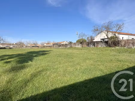 vente terrain à notre-dame-de-riez (85270) : à vendre / 498m² notre-dame-de-riez