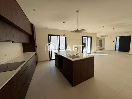 vente maison à sainte-pezenne (79000) : à vendre / 140m² sainte-pezenne