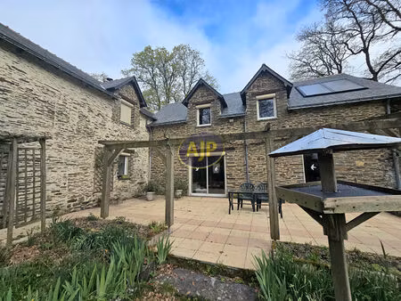 conquereuil  bien rare : volume et dépendances...