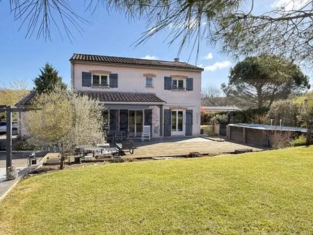 belle maison familiale au calme absolu