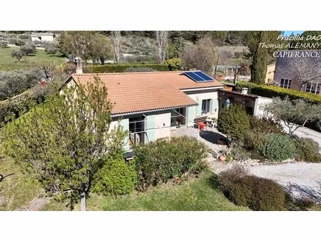 maison plain-pied 3 chambres + studio indépendant – terrain plat arboré de 1 854 m² montfo